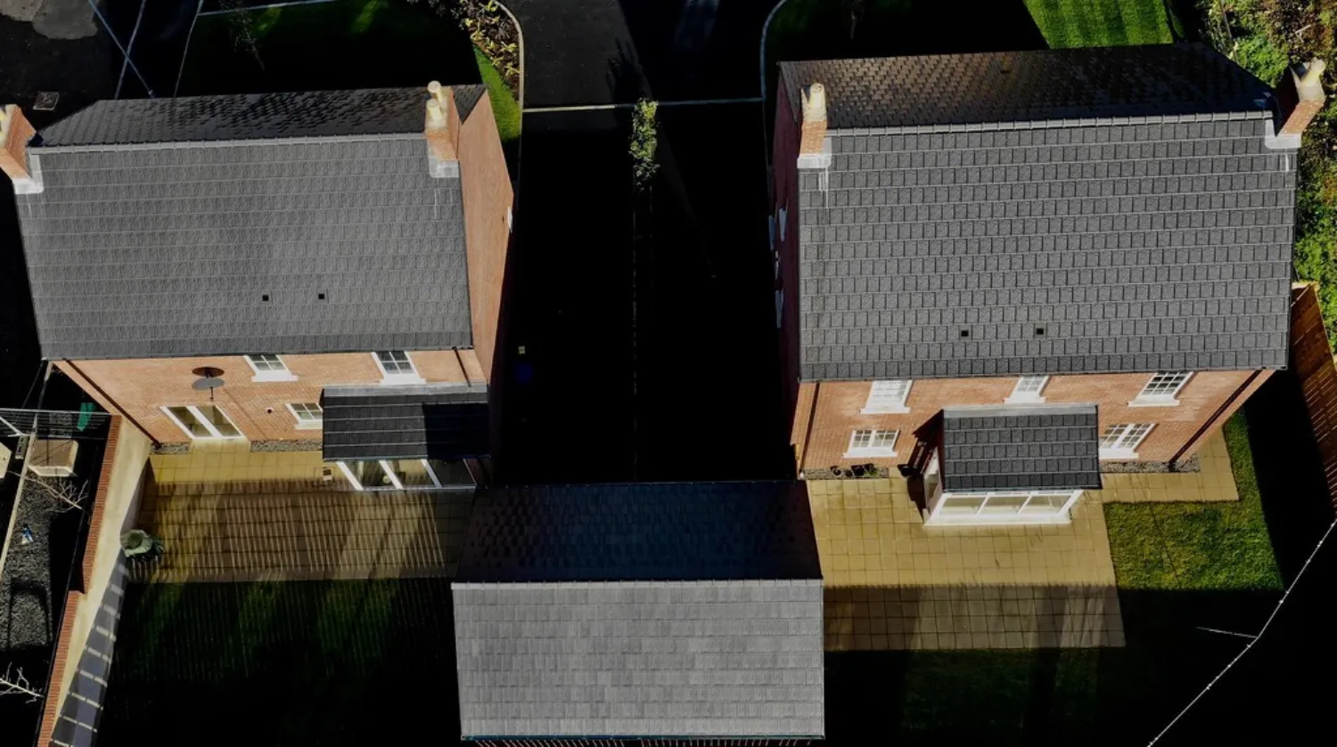 FLAT-10 strešná krytina po realizácii — referencia 11