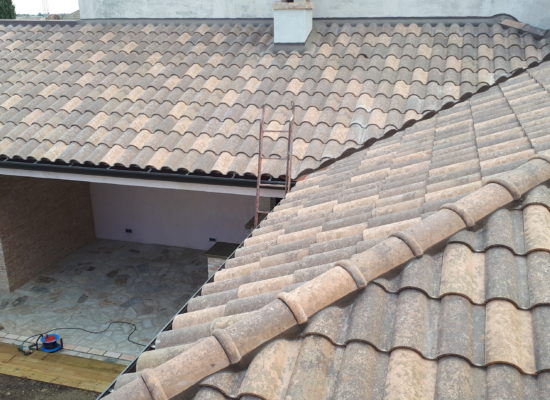 Tb-10-tech_entrepins-roof-tile_49529884871_o